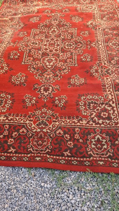 Отличный ковёр 2/3 размер