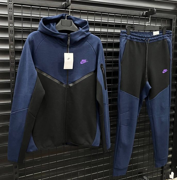 Nike tech fleece!Много рядък цвят!