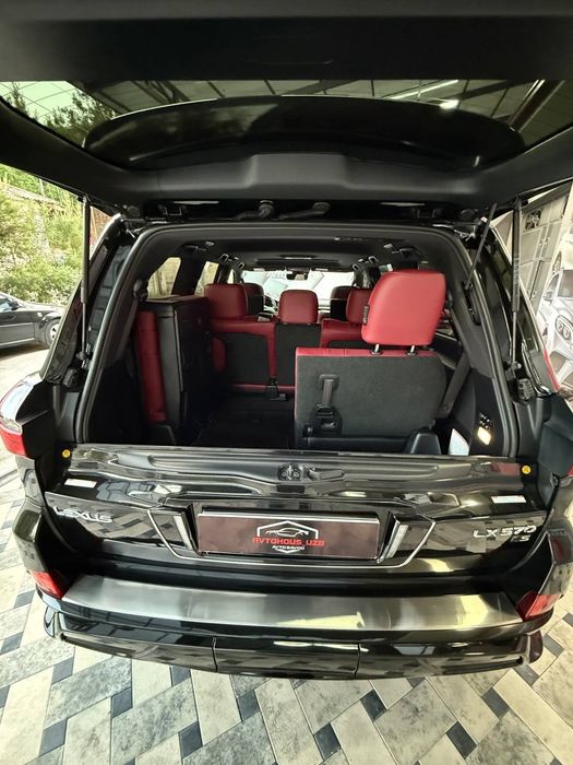 Lexus LX 570  Super Sport  аренда. с.  выкуп