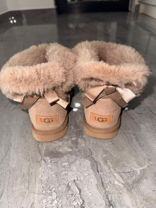 VAND UGG Bailey Bow II