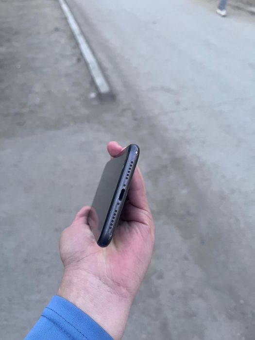 Айфон 11 64гб аккум78%