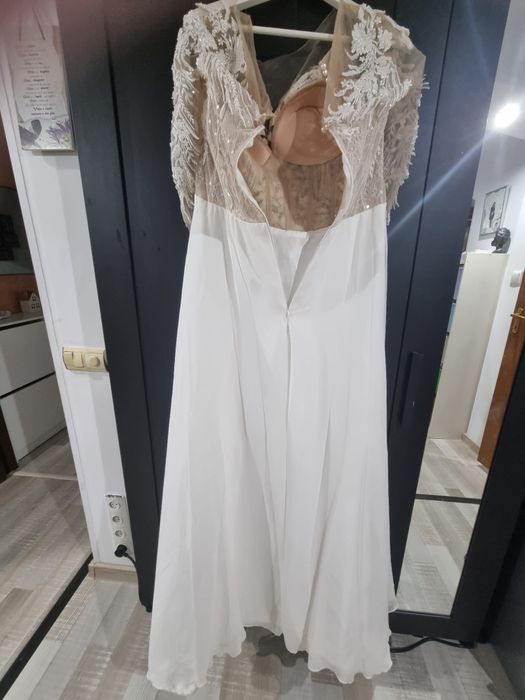 Vând rochie mireasa.