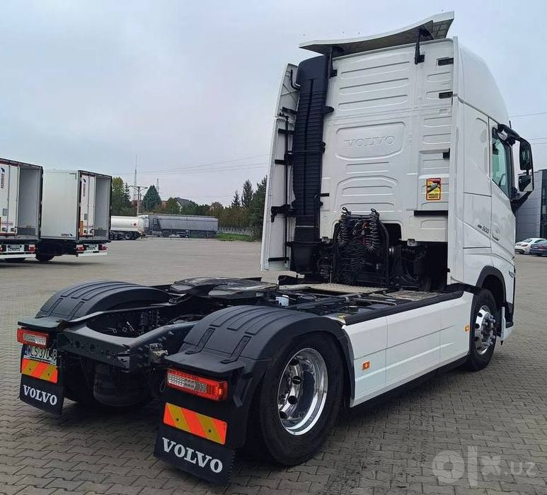 Продается VOLVO FH 500 тягач год 2022