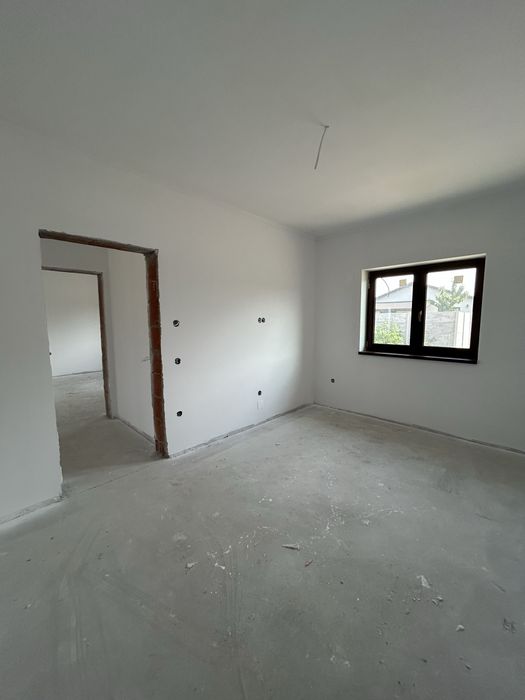 Casă 102 mp utili cu teren 500 mp în Sântandrei