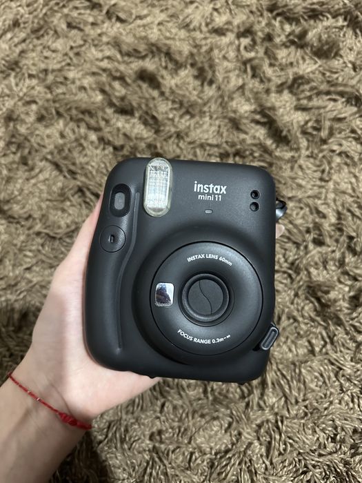 Instax mini 11 черный