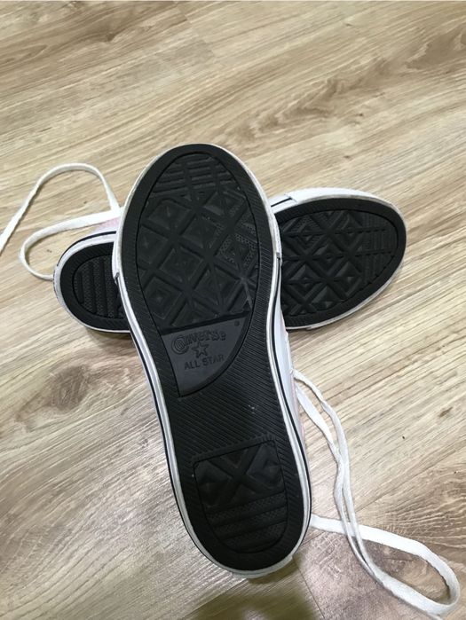 Tenesi Converse - marimea 34