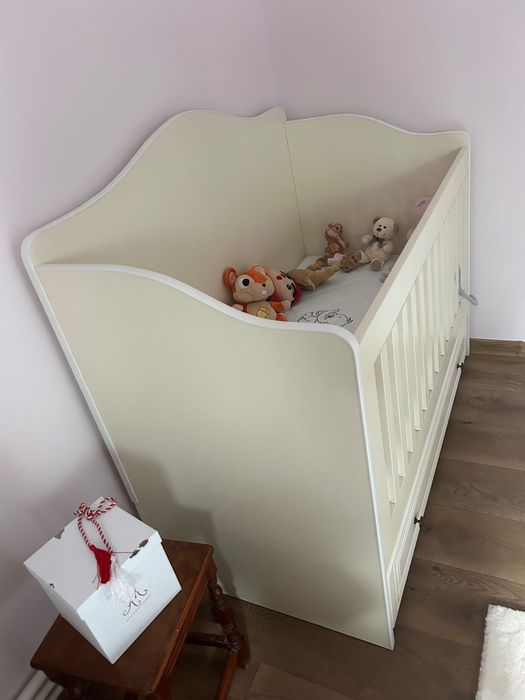 Pătuț pentru bebeluși și copii