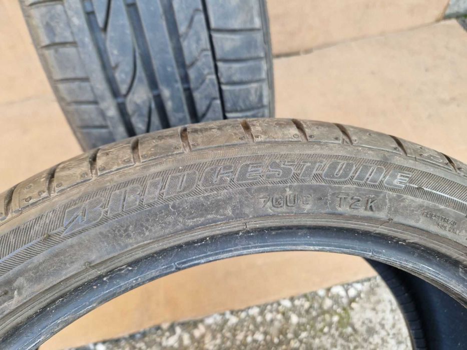 2 Bridgestone R17 215/40 Летни гуми  DOT0118