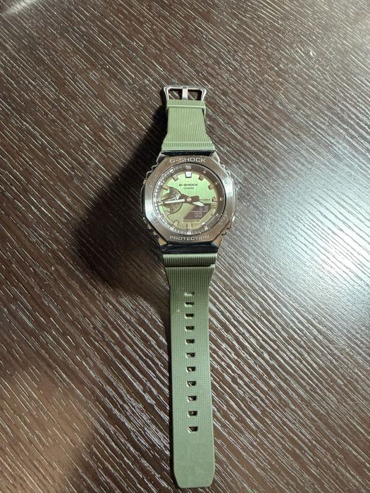Продам часы Casio G-Shock