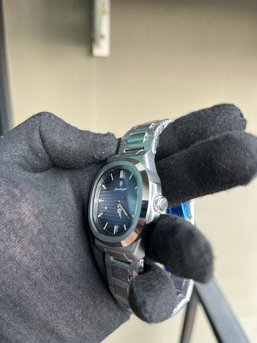 Часовник poedegar НАМАЛЕН!