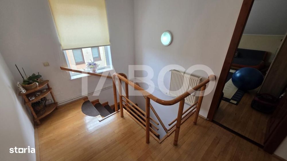 Duplex spatios de vanzare in Sebes Drumul Petrestiului
