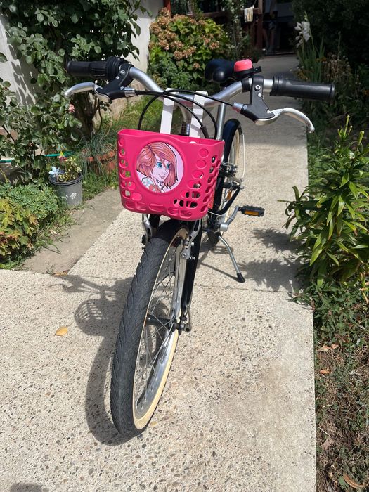 Bicicleta pentru copii intre 6 si 9 ani, aproape noua