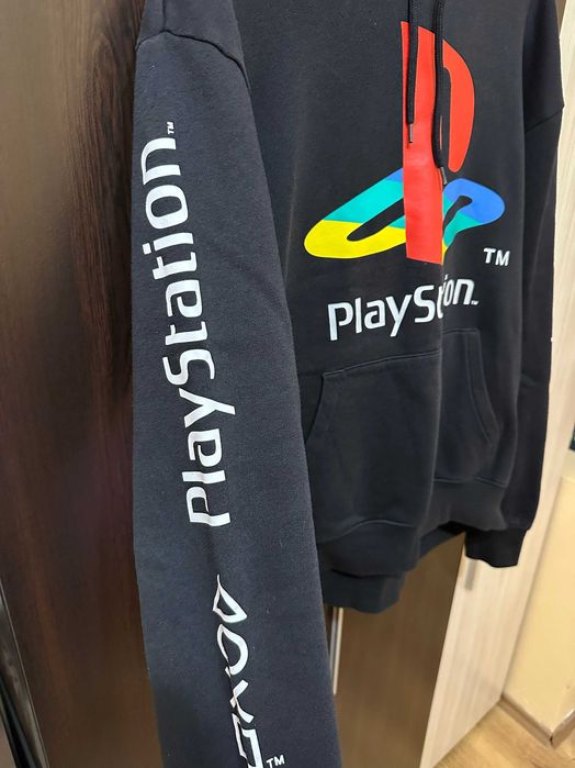 PlayStation суичър (H&M) - XL размер