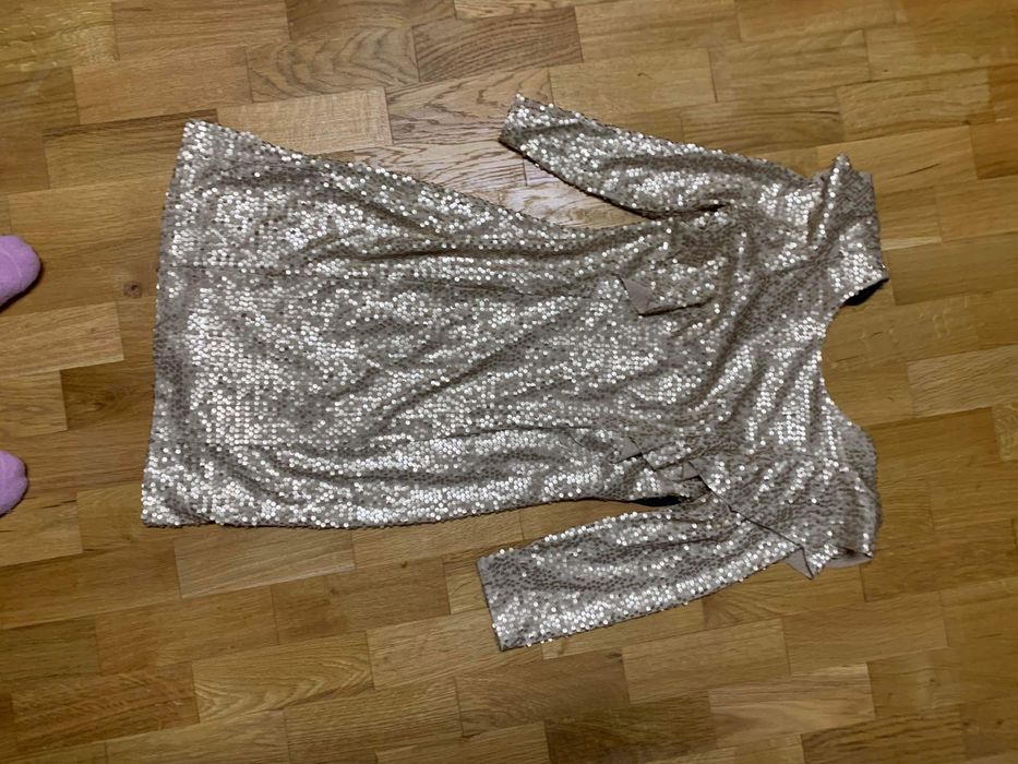 Rochie cu paiete