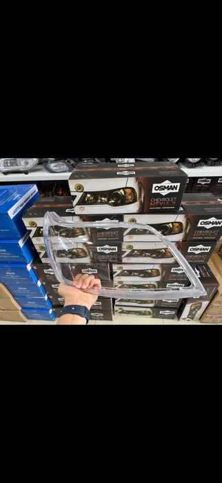 Стекло фары для а/м шевролет