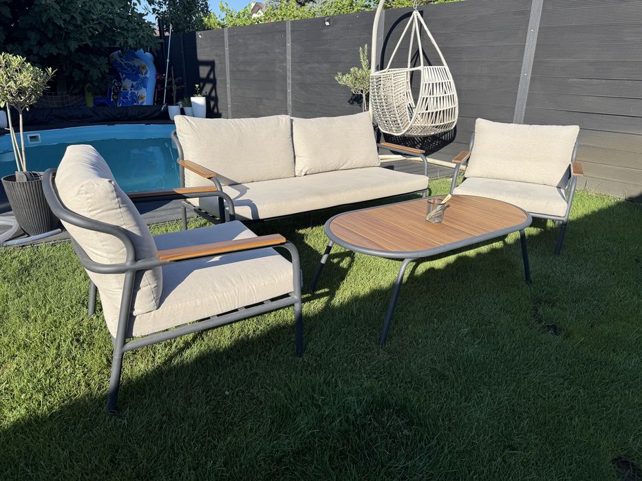 Set mobilier de terasă/grădină – canapea + 2 fotolii + măsuță