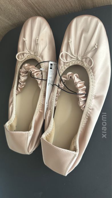 Балетки новые от Uniqlo