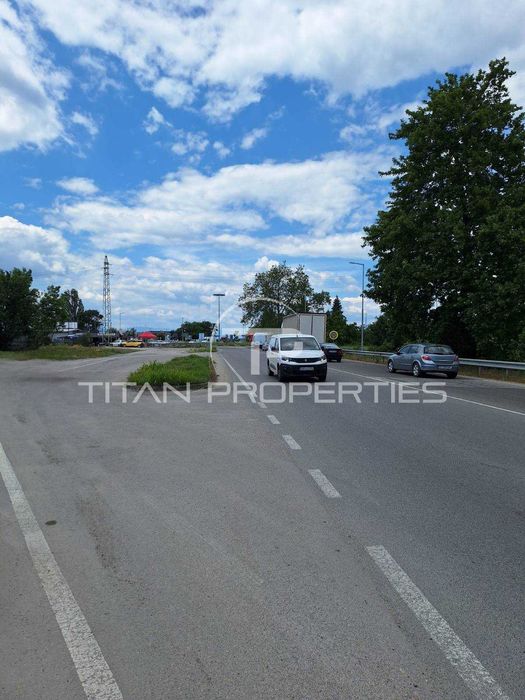 Продава се Парцел в Пловдив, Индустриална зона - Север - 5850 кв.м за 12 €/кв.м - Снимка #4