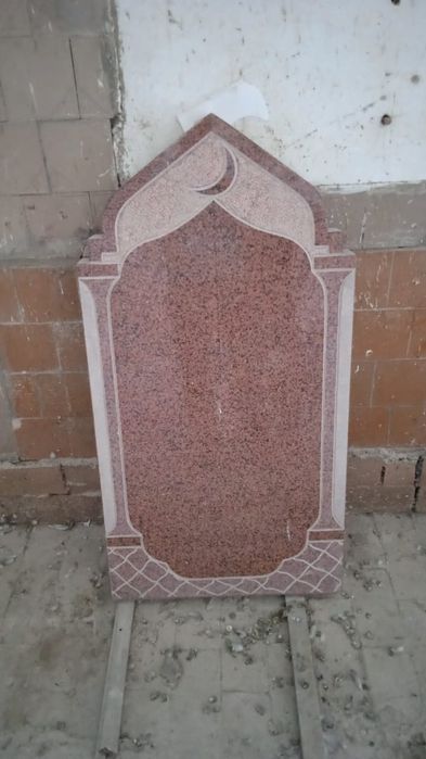 Памятники и оградки