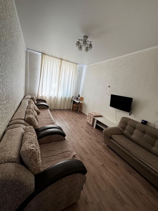 Продам трёхкомнатную квартиру  76 м2