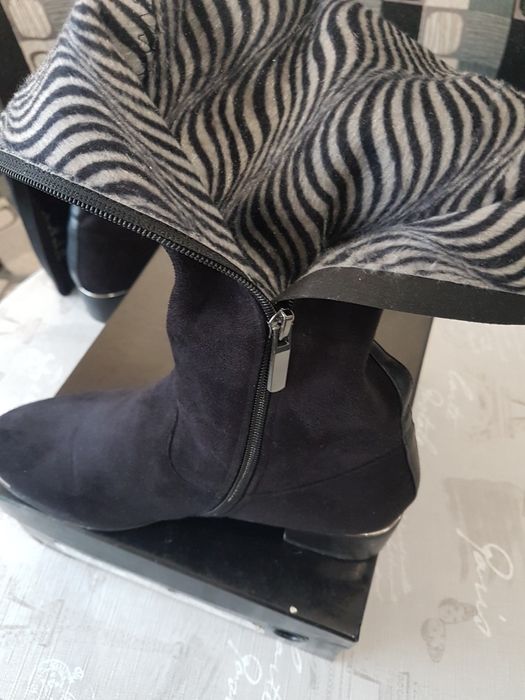Дамски ботуши велур / нови /