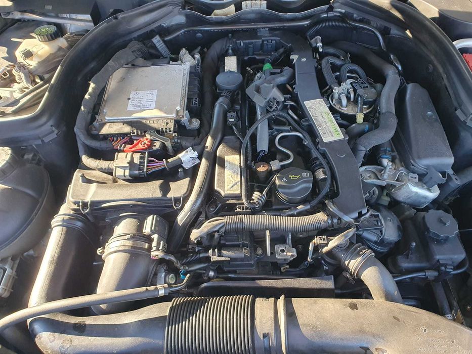 Dezmembrez Mercedes C Class W204 C220 2.2CDI Sport 2012