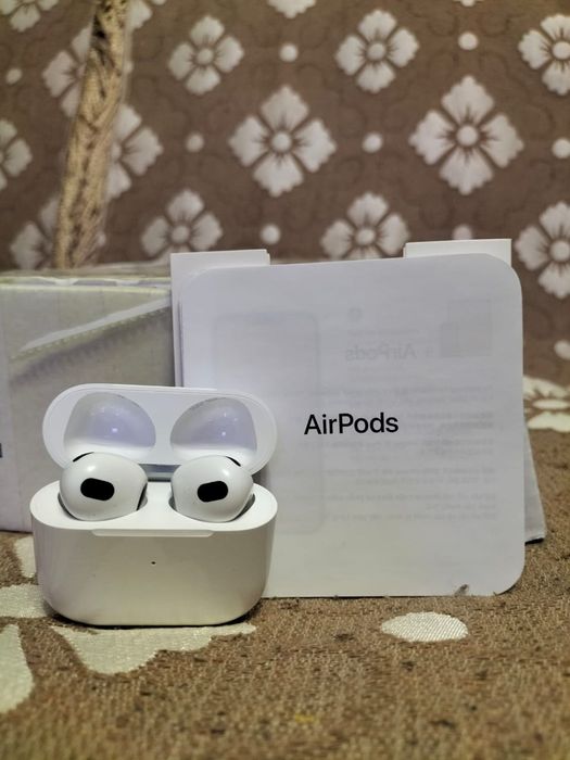 Продам наушники новые