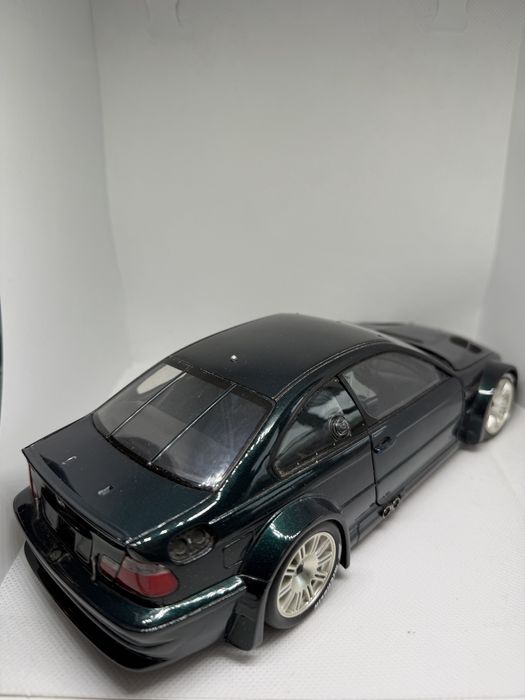 Bmw e46 GTR 1:18 minichamps