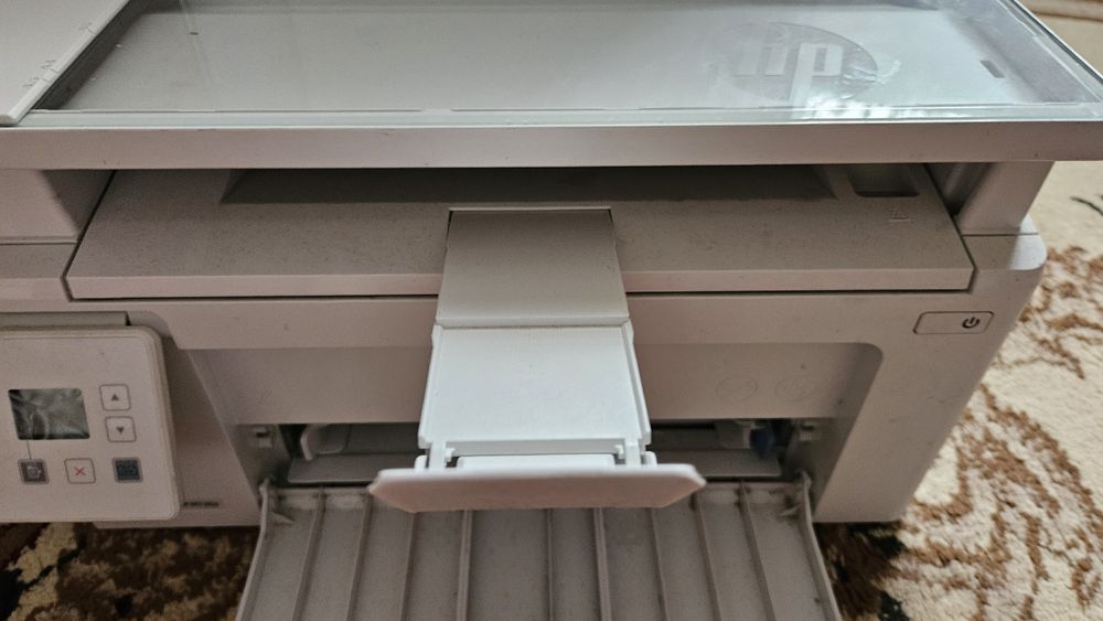 Принтер б/у почти  новый