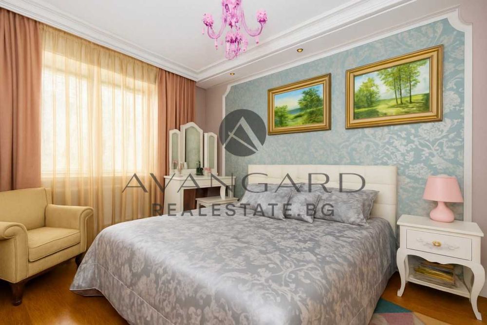 Продава се Тристаен апартамент в Пловдив, Кършияка - 80 кв.м за 2113 €/кв.м - Снимка #2
