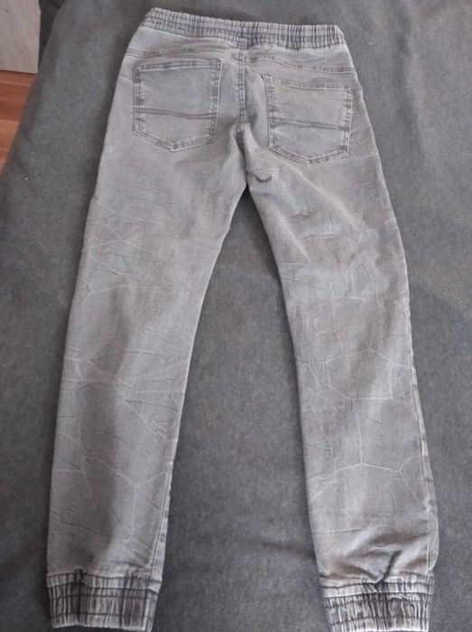 Детски дънки и панталони H&M and Pepko