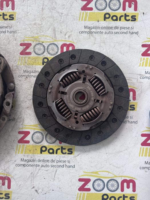 Set kit ambreaj placa disc Peugeot 208 Citroen C3 1,2 benzina HM01 HM05 2013-2019