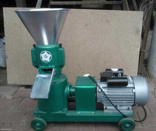 В продаже грануляторы для комбикорма