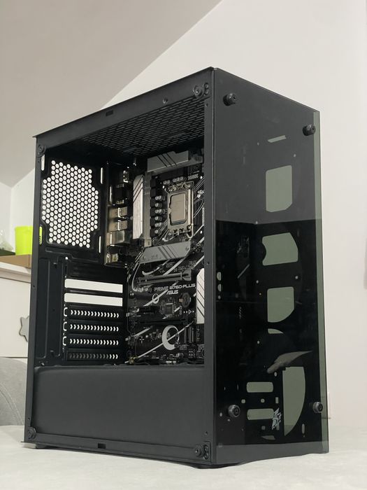 KIT i5 13600k + asus b760 plus + carcasa + sursa 650