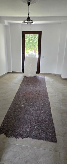 închiriez apartament/spatiu 50 m2