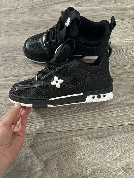 lv skate sunt noi fara cutie