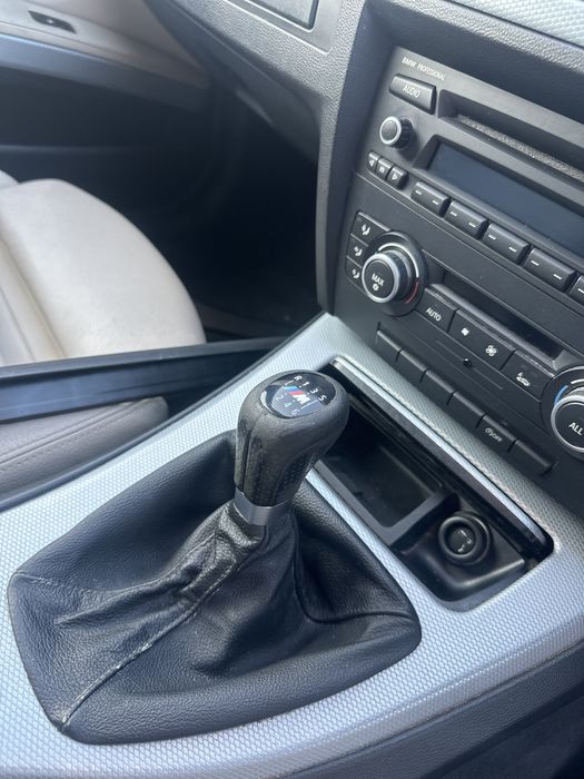 Volan Schimbator Frana de mana BMW E90 E91 E92 M pachet Seria 3