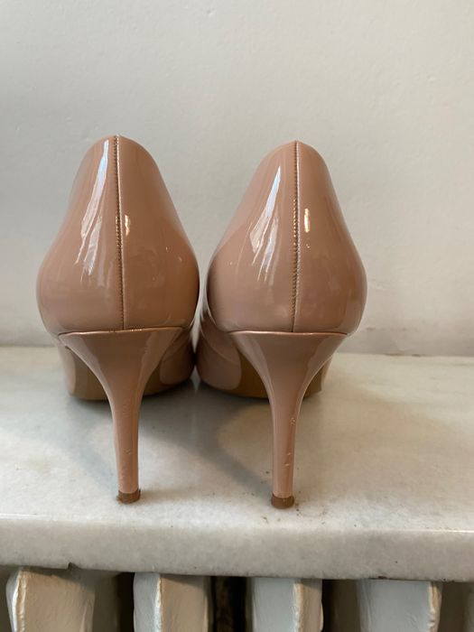 Pantofi cu toc mărime 39