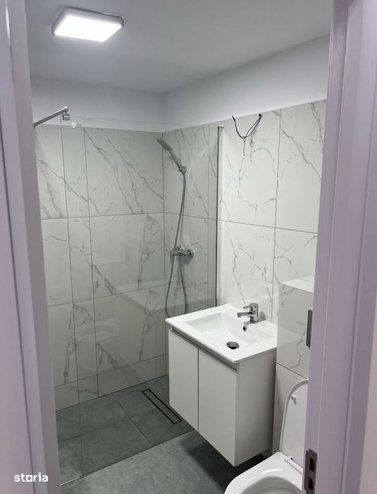 Petre Ispirescu 2 Camere Renovat Centrala Bloc Reabilitat Semi Stradal