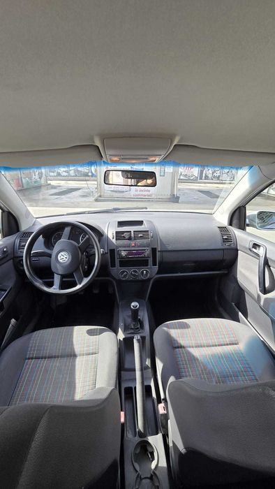 VOLKSWAGEN Polo 2005 — imagine 3