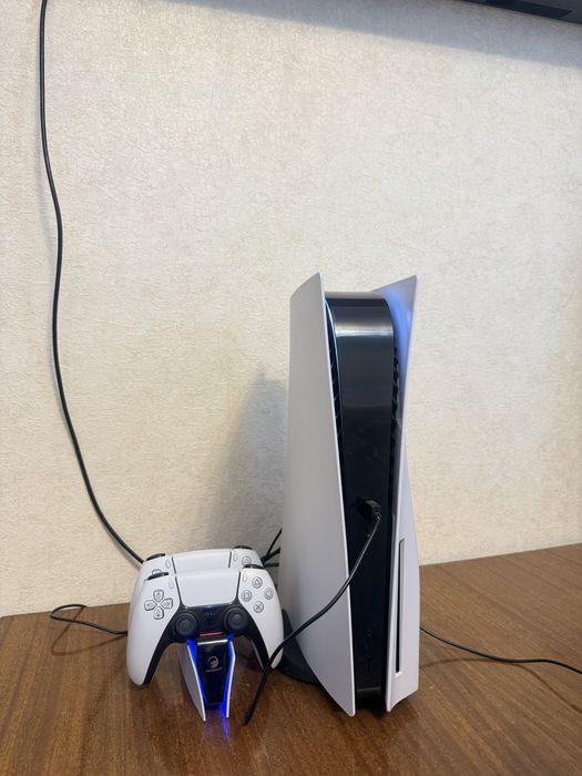 Срочно продам PlayStation 5  825 ГБ