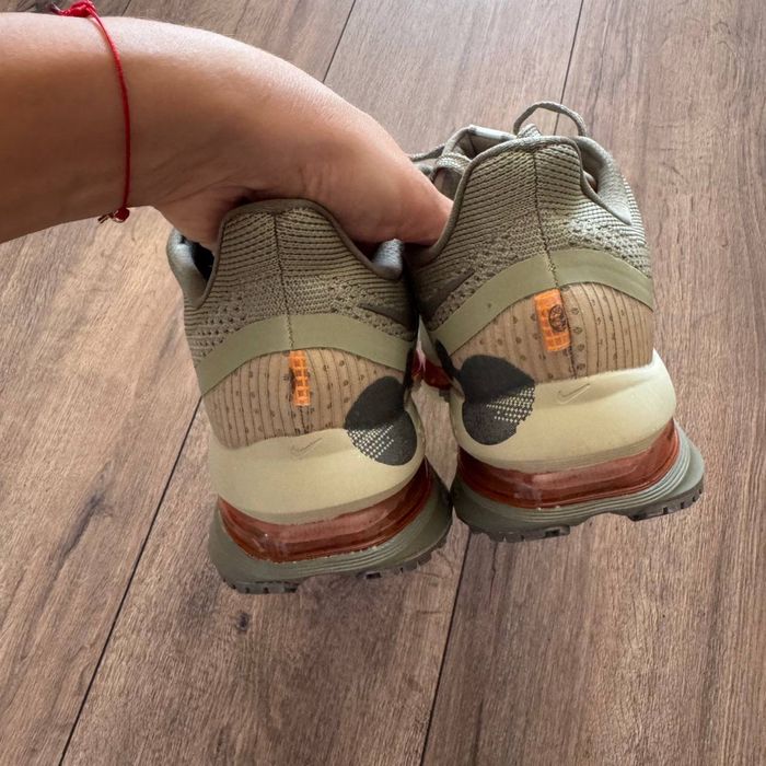 Nike Pegasus Premium Olive - 39 номер