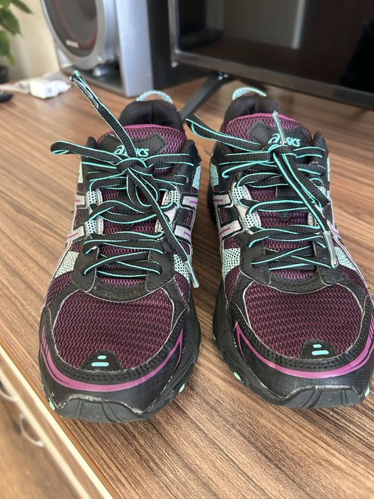 Маратонки Asics 39