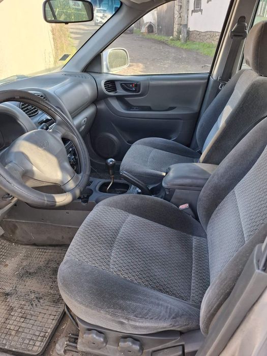 Hyundai Santa Fe 2002 година 2.0 бензин на части