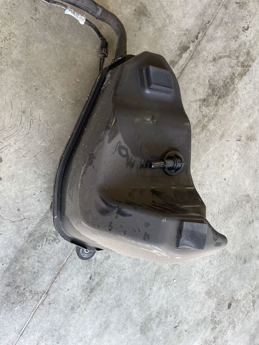 rezervor adblue bmw seria 5 g30 2.0 motorina 2019