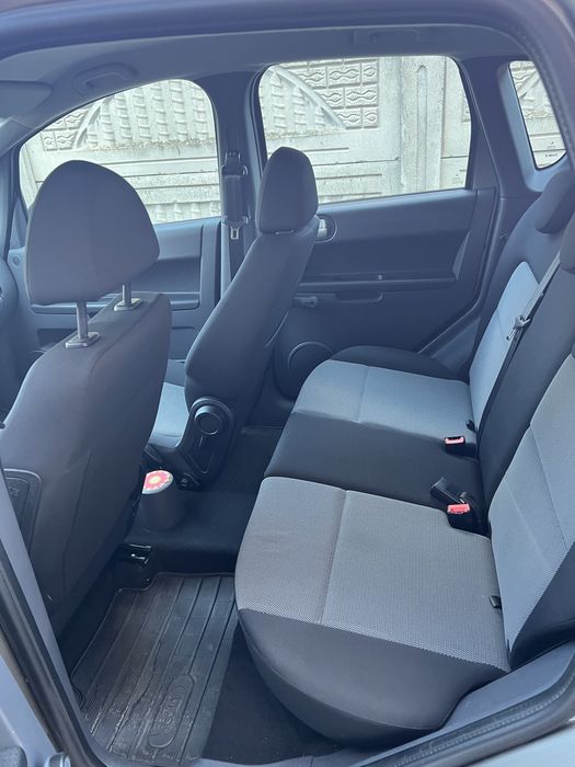 Vand Mitsubishi Colt