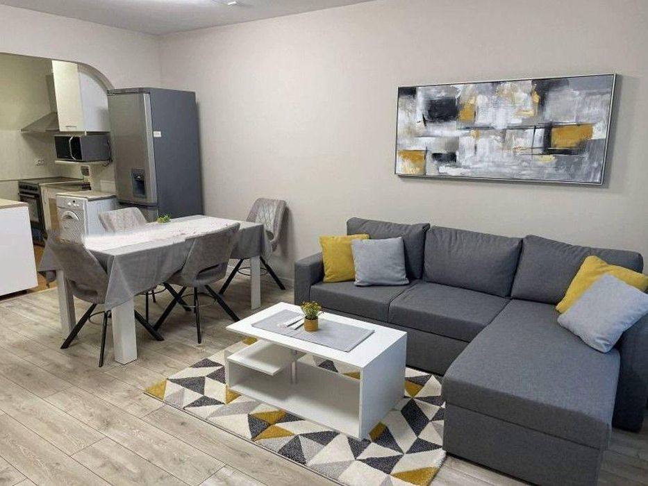 Двустаен апартамент под наем в ж.к. Младост 1А, 2215486