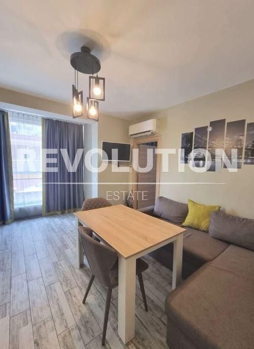 Дава се под наем Двустаен апартамент в Варна, Виница - 40 кв.м за 348.84 € - Снимка #1