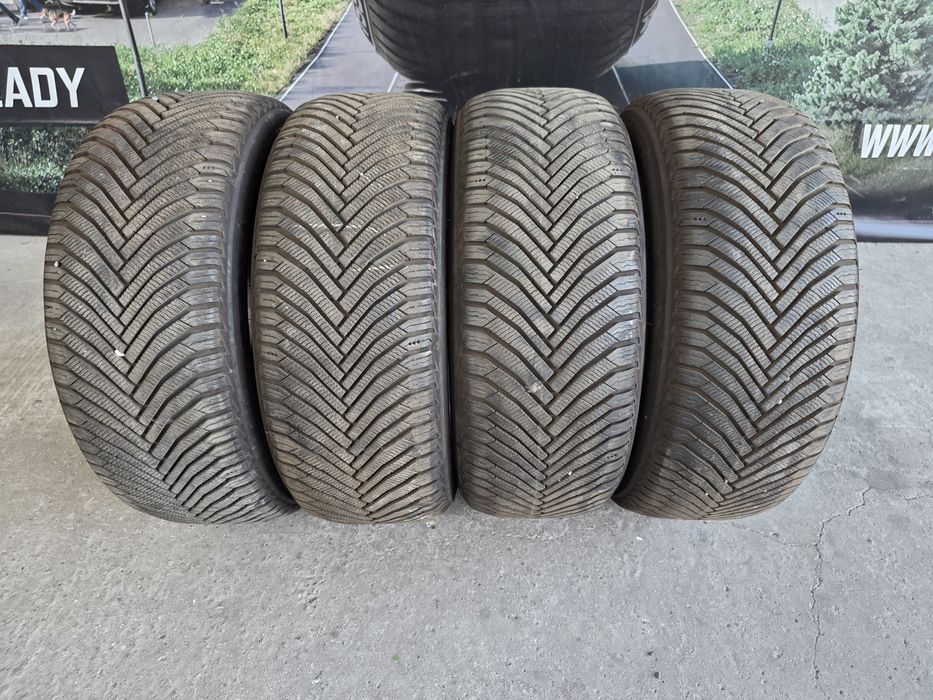 225/55/17 MICHELIN 4бр