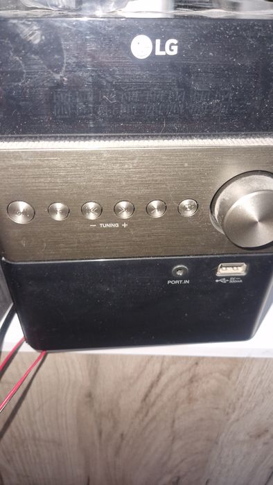 Combina audio cu boxe 60w